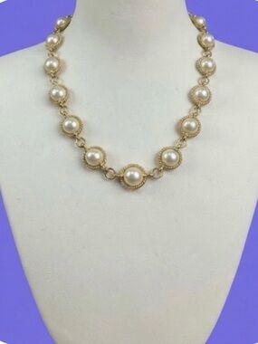 Vintage Napier Pearl Cabochon Rope Border Gold Tone Statement Necklace